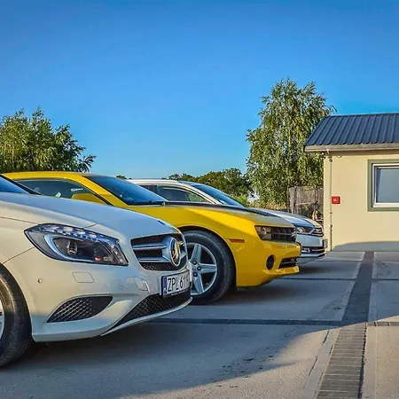 U Danny-ego Family Friendly